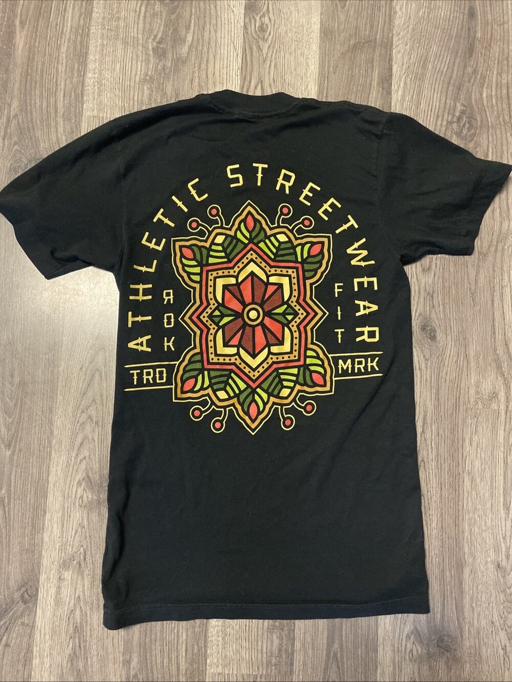 RokFit Athletic Streetwear T-Shirt XS Black Mandala Crossfit Gym Tee